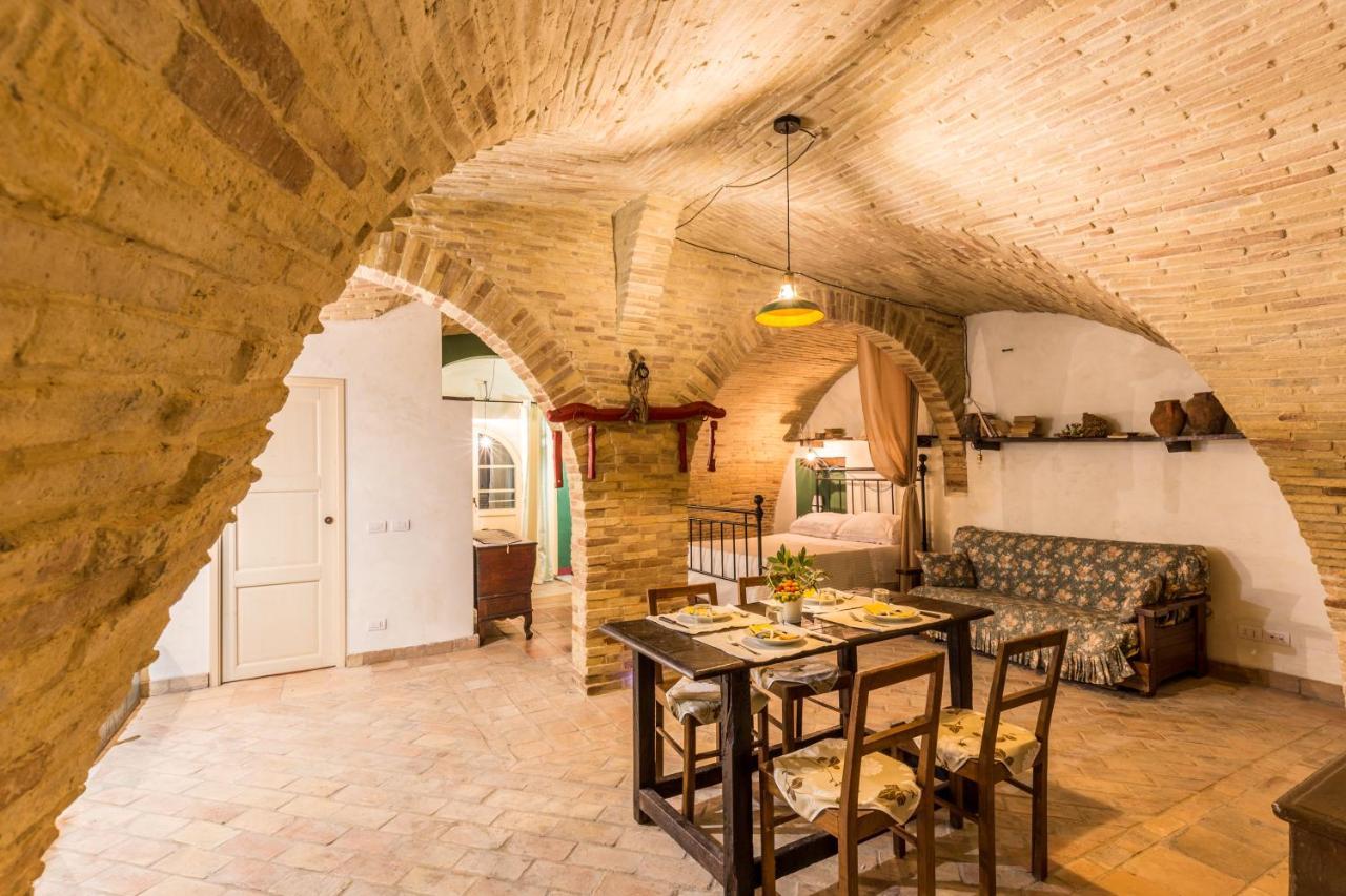La Masseria 瓦斯托 外观 照片