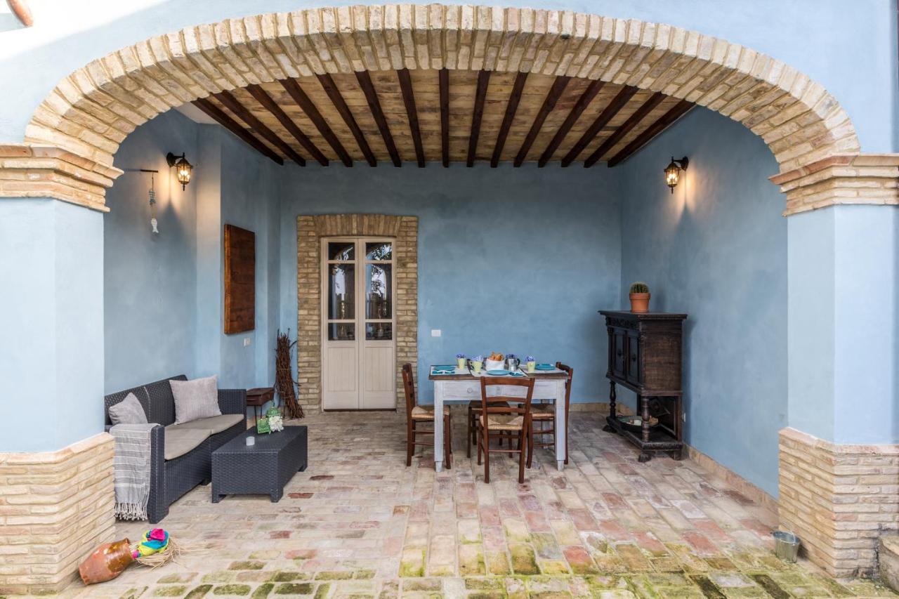 La Masseria 瓦斯托 外观 照片
